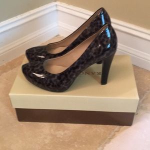 Franco Sarto “Cicero” pumps in Gray leopard